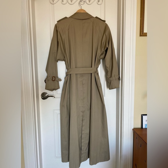 Unique Vintage Burberry Tan Trench Coat w/ Removable Wool Liner Sz 10 XXLong - Picture 3 of 15